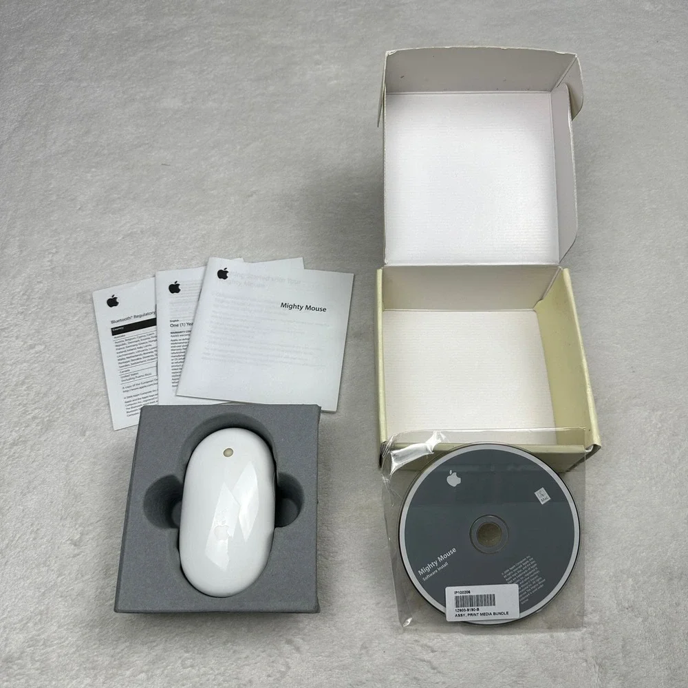 Apple Mighty Mouse Wireless Bluetooth Open-BoxA1197 MA272LL/A‎ with CD
